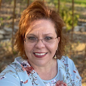 Meet your Posher, Anissa